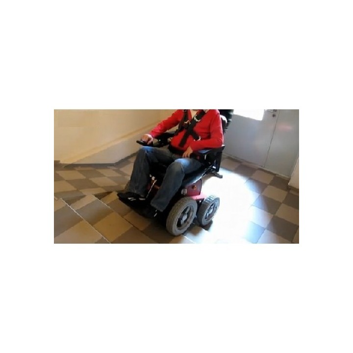 Neįgaliojo vežimėlis 4x4