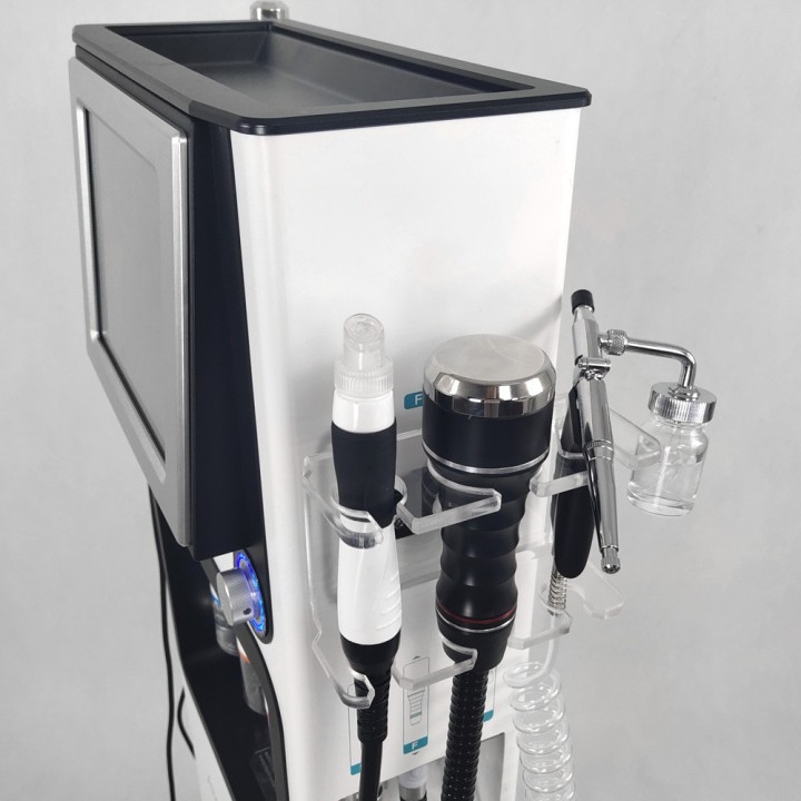 HYDRAFACIAL aparatas su deguonies funkcija 7 in 1 | Medisa.lt