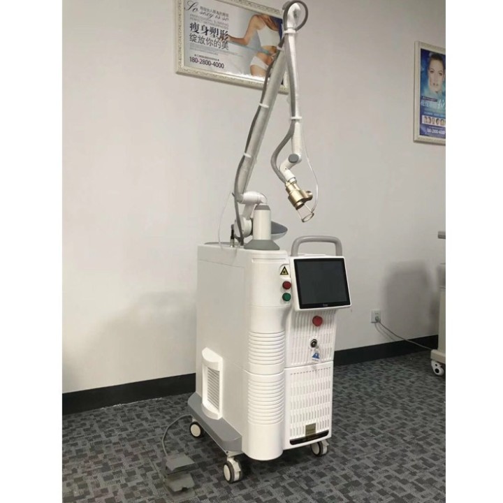Frakcinis lazeris CO2 | Medisa.lt