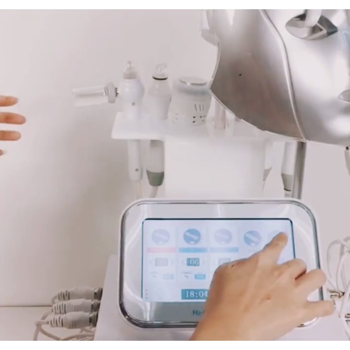 Hydrafacial veido priežiūros aparatas 8-1 | Medisa.lt